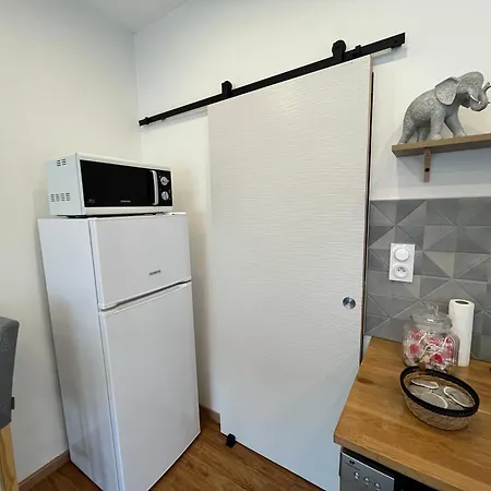 Apartment T2 Cosy 700 M De La Grotte